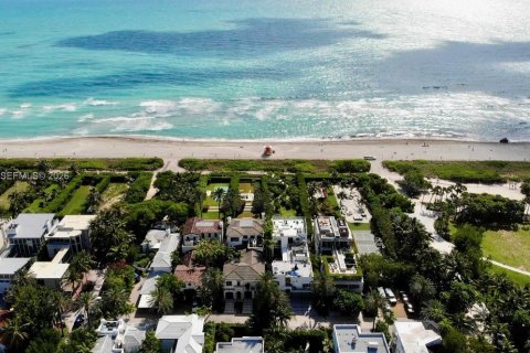 Copropriété à vendre à Miami Beach, Floride: 2 chambres, 132.2 m2 № 2154846 - photo 2