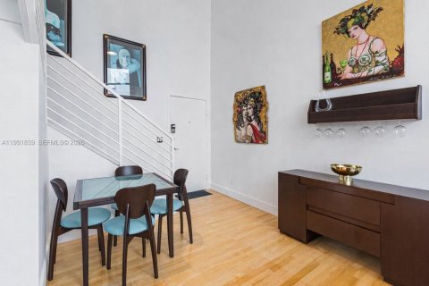 Copropriété à vendre à Miami Beach, Floride: 2 chambres, 132.2 m2 № 2154846 - photo 10