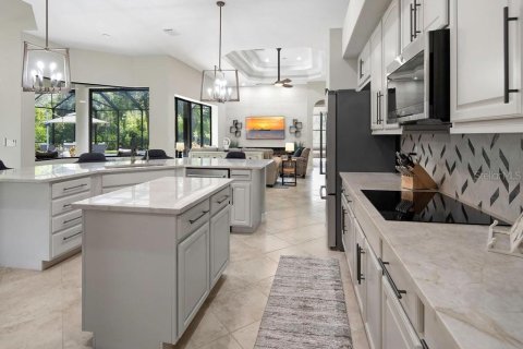 House in Naples, Florida 5 bedrooms, 288.37 sq.m. № 1798313 - photo 23