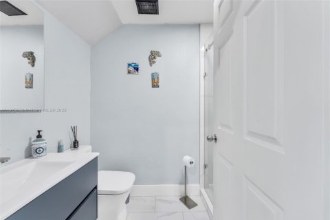 Villa ou maison à vendre à Miami, Floride: 4 chambres, 218.41 m2 № 1971995 - photo 14