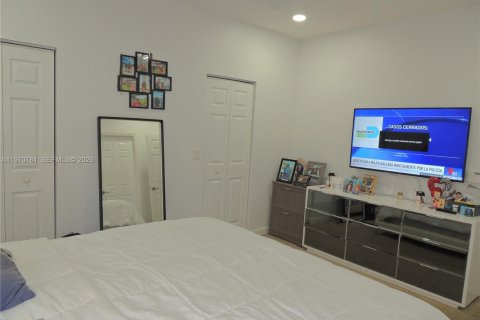 Adosado en alquiler en Doral, Florida, 3 dormitorios, 149.11 m2 № 2032702 - foto 18