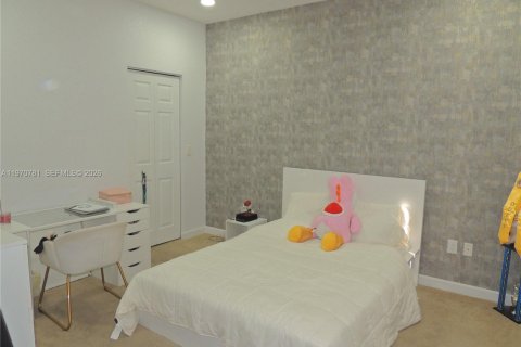 Adosado en alquiler en Doral, Florida, 3 dormitorios, 149.11 m2 № 2032702 - foto 21