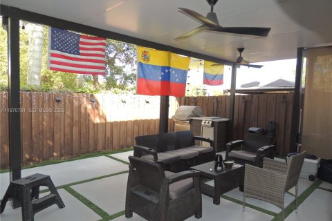 Adosado en alquiler en Doral, Florida, 3 dormitorios, 149.11 m2 № 2032702 - foto 14