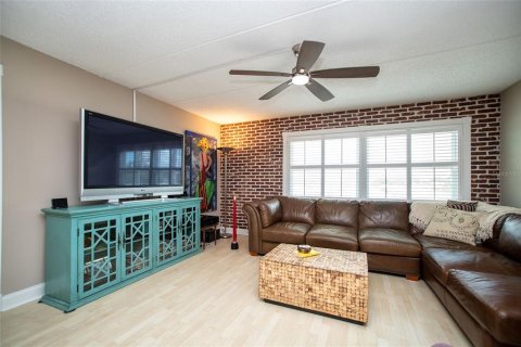 Condominio en venta en Seminole, Florida, 2 dormitorios, 110.55 m2 № 1690309 - foto 4