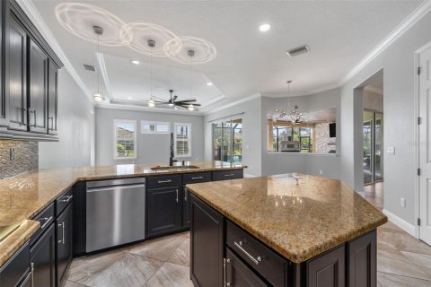 Casa en venta en Bradenton, Florida, 4 dormitorios, 288.18 m2 № 2386161 - foto 22