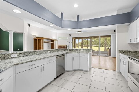 House in Spring Hill, Florida 2 bedrooms, 181.9 sq.m. № 2107759 - photo 29
