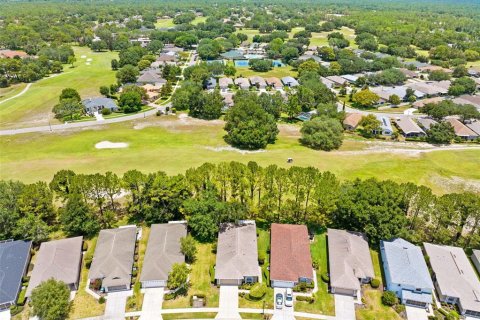 House in Spring Hill, Florida 2 bedrooms, 181.9 sq.m. № 2107759 - photo 9