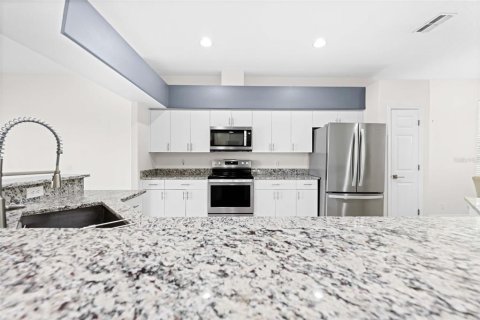 House in Spring Hill, Florida 2 bedrooms, 181.9 sq.m. № 2107759 - photo 26