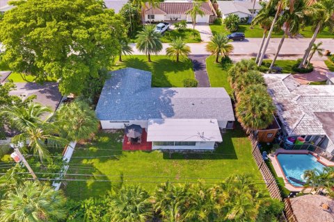 Villa ou maison à louer à Deerfield Beach, Floride: 2 chambres, 147.16 m2 № 2378655 - photo 28