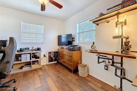 Casa en venta en Pinellas Park, Florida, 2 dormitorios, 118.17 m2 № 1542136 - foto 27