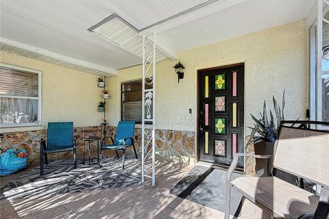 Casa en venta en Pinellas Park, Florida, 2 dormitorios, 118.17 m2 № 1542136 - foto 15