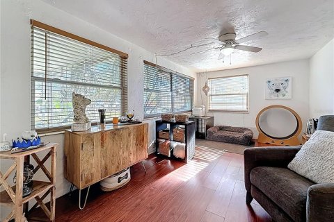 Casa en venta en Pinellas Park, Florida, 2 dormitorios, 118.17 m2 № 1542136 - foto 26