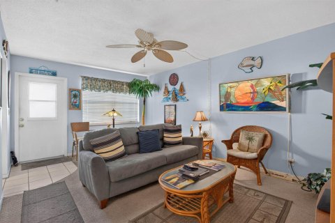 Copropriété à vendre à Lighthouse Point, Floride: 1 chambre, 62.8 m2 № 2392597 - photo 4