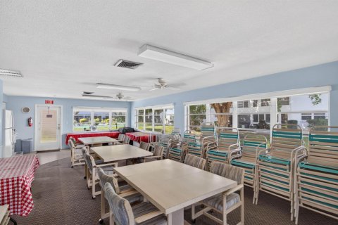 Copropriété à vendre à Lighthouse Point, Floride: 1 chambre, 62.8 m2 № 2392597 - photo 18