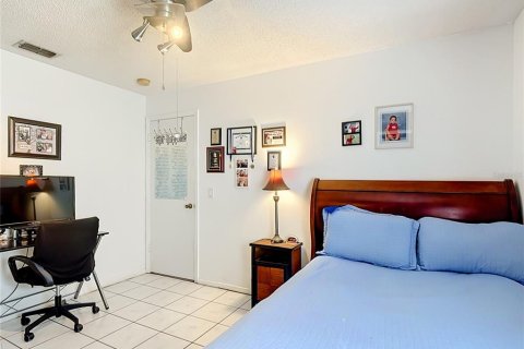 Casa en venta en Orlando, Florida, 3 dormitorios, 143.81 m2 № 2157494 - foto 18