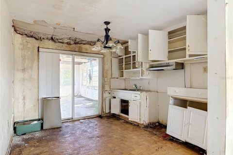 Casa en venta en Ormond Beach, Florida, 2 dormitorios, 65.03 m2 № 2385789 - foto 11