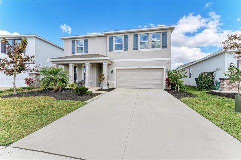 House in Bradenton, Florida 5 bedrooms, 277.5 sq.m. № 2109195