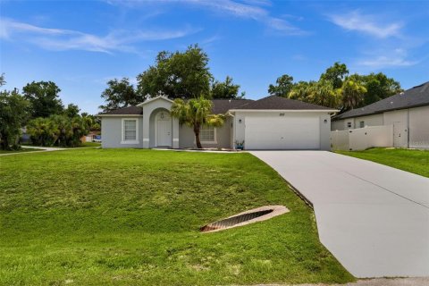 Casa en venta en North Port, Florida, 3 dormitorios, 113.99 m2 № 2234085 - foto 2