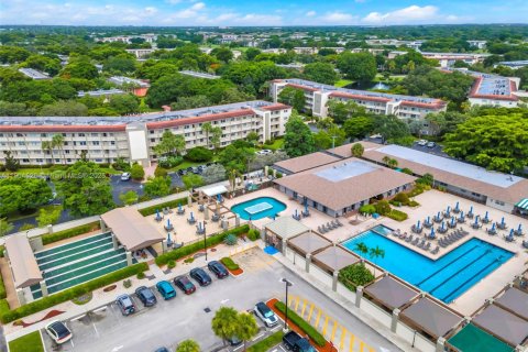 Copropriété à vendre à Coconut Creek, Floride: 2 chambres, 107.4 m2 № 1956259 - photo 22