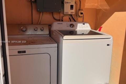 Appartement à louer à North Miami Beach, Floride: 4 chambres, 156.08 m2 № 1993281 - photo 11