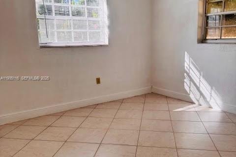 Appartement à louer à North Miami Beach, Floride: 4 chambres, 156.08 m2 № 1993281 - photo 9