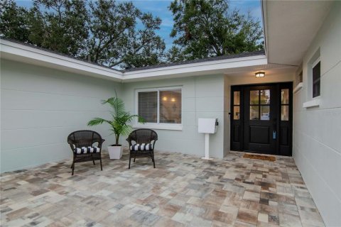 Casa en venta en Saint Petersburg, Florida, 3 dormitorios, 178.19 m2 № 1914779 - foto 3