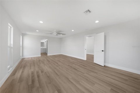 Villa ou maison à vendre à Punta Gorda, Floride: 3 chambres, 214.05 m2 № 1624672 - photo 15