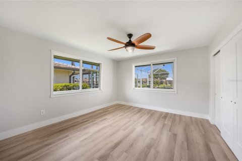 Villa ou maison à vendre à Punta Gorda, Floride: 3 chambres, 214.05 m2 № 1624672 - photo 24