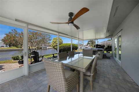 Villa ou maison à vendre à Punta Gorda, Floride: 3 chambres, 214.05 m2 № 1624672 - photo 26