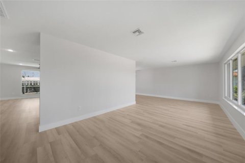 Villa ou maison à vendre à Punta Gorda, Floride: 3 chambres, 214.05 m2 № 1624672 - photo 8