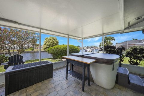 Villa ou maison à vendre à Punta Gorda, Floride: 3 chambres, 214.05 m2 № 1624672 - photo 27