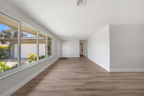 Villa ou maison à vendre à Punta Gorda, Floride: 3 chambres, 214.05 m2 № 1624672 - photo 7