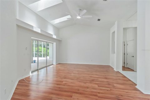 Casa en venta en Ocala, Florida, 3 dormitorios, 216.09 m2 № 2109871 - foto 7