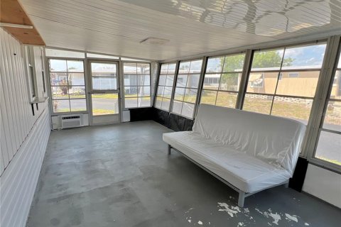 Снять в аренду квартиру в Сент-Питерсберг, Флорида 3 комнаты, 77.29м2, № 2142169 - фото 13