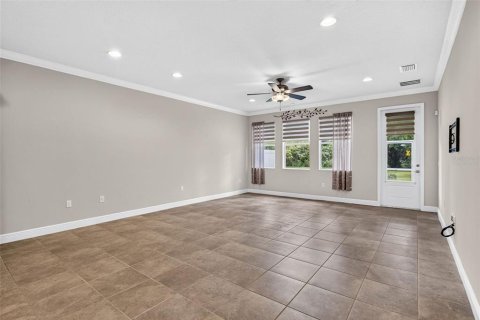 Townhouse in Tampa, Florida 4 bedrooms, 226.03 sq.m. № 2384104 - photo 8