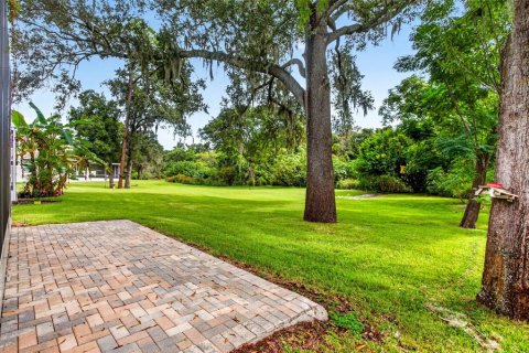 Townhouse in Tampa, Florida 4 bedrooms, 226.03 sq.m. № 2384104 - photo 29