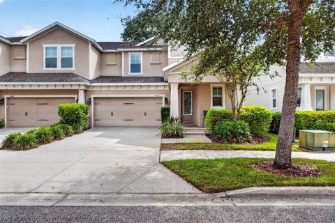 Townhouse in Tampa, Florida 4 bedrooms, 226.03 sq.m. № 2384104
