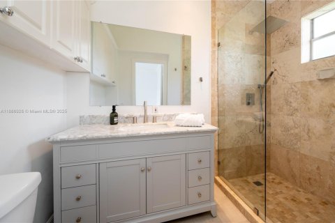 Villa ou maison à louer à Miami, Floride: 3 chambres, 176.24 m2 № 2169636 - photo 17