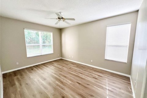 House in Clermont, Florida 3 bedrooms, 201.88 sq.m. № 1721628 - photo 7