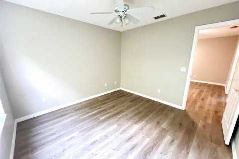 House in Clermont, Florida 3 bedrooms, 201.88 sq.m. № 1721628 - photo 11