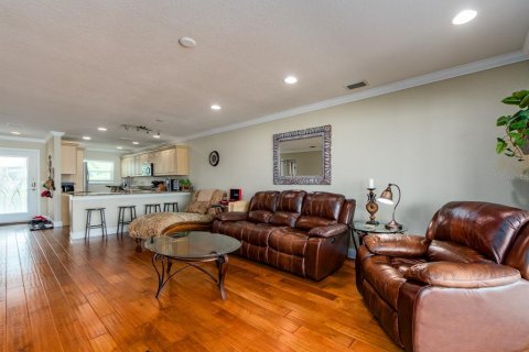 Condo in Clearwater, Florida, 2 bedrooms № 2369536 - photo 11