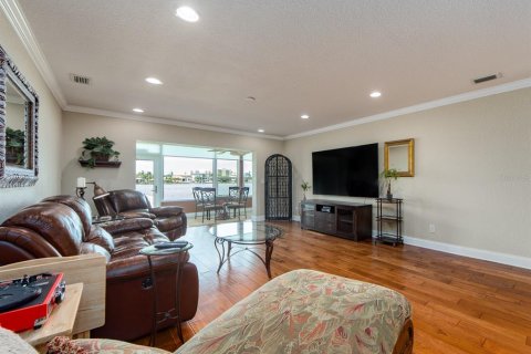 Condo in Clearwater, Florida, 2 bedrooms № 2369536 - photo 10