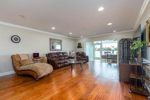 Condo in Clearwater, Florida, 2 bedrooms № 2369536 - photo 9