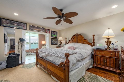 Condo in Clearwater, Florida, 2 bedrooms № 2369536 - photo 18