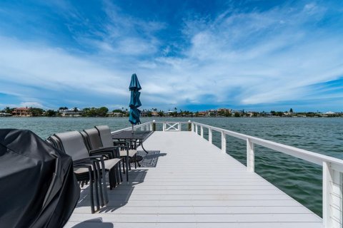 Condo in Clearwater, Florida, 2 bedrooms № 2369536 - photo 27