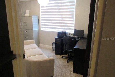 Commercial property in Ormond Beach, Florida 151.62 sq.m. № 1534902 - photo 16