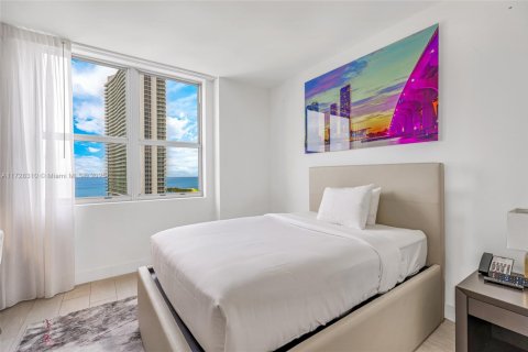 Hotel en venta en Hollywood, Florida, 2 dormitorios, 99.87 m2 № 1702966 - foto 21