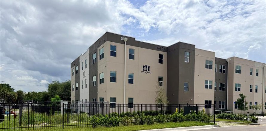 Condo in Orlando, Florida, 3 bedrooms  № 2283750