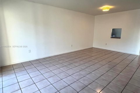 Copropriété à louer à Miami, Floride: 1 chambre, 66.15 m2 № 2025749 - photo 29