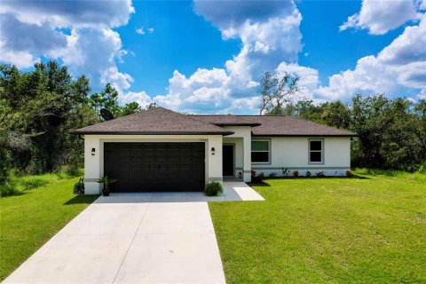 Casa en venta en Port Charlotte, Florida, 3 dormitorios, 108.32 m2 № 1524323 - foto 1